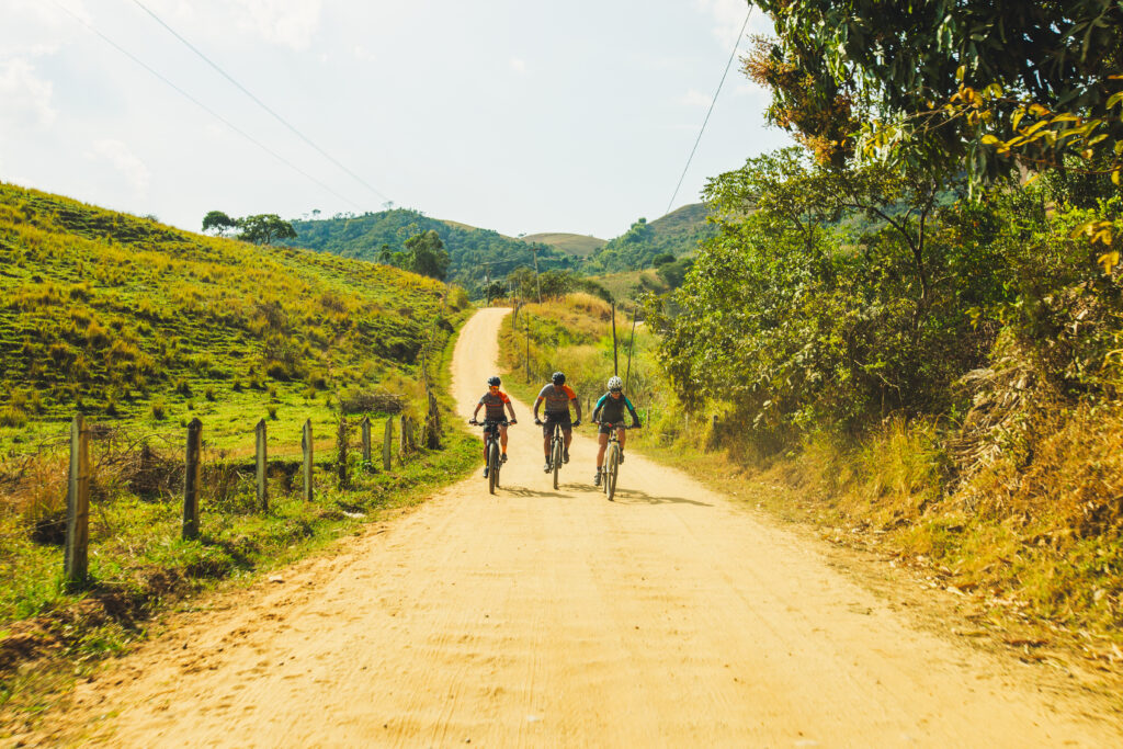 O cicloturismo não se define apenas pelo estereótipo já reconhecido da cicloviagem